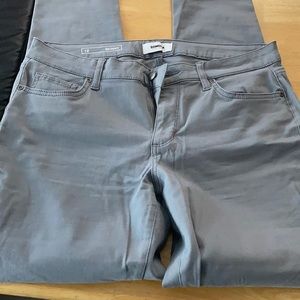 Women’s soft skinny pants